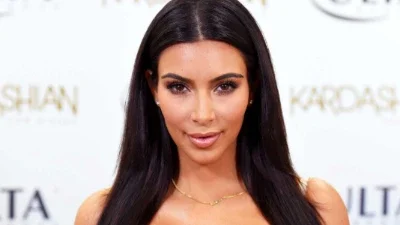 📺 Kim Kardashian (US$1,7bi)