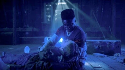 Max morre nos braços do Lucas (S04E09)